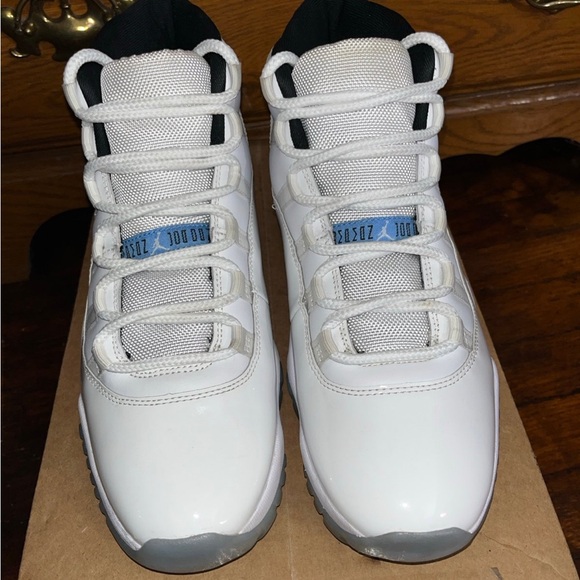 Jordan Retro 11 Columbia (2024) - Picture 3 of 5
